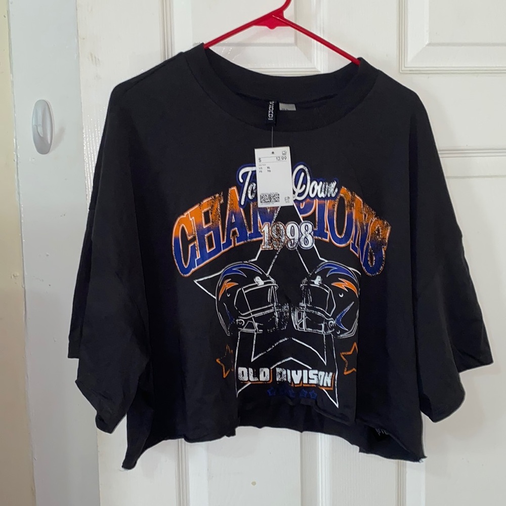 Champions crop top